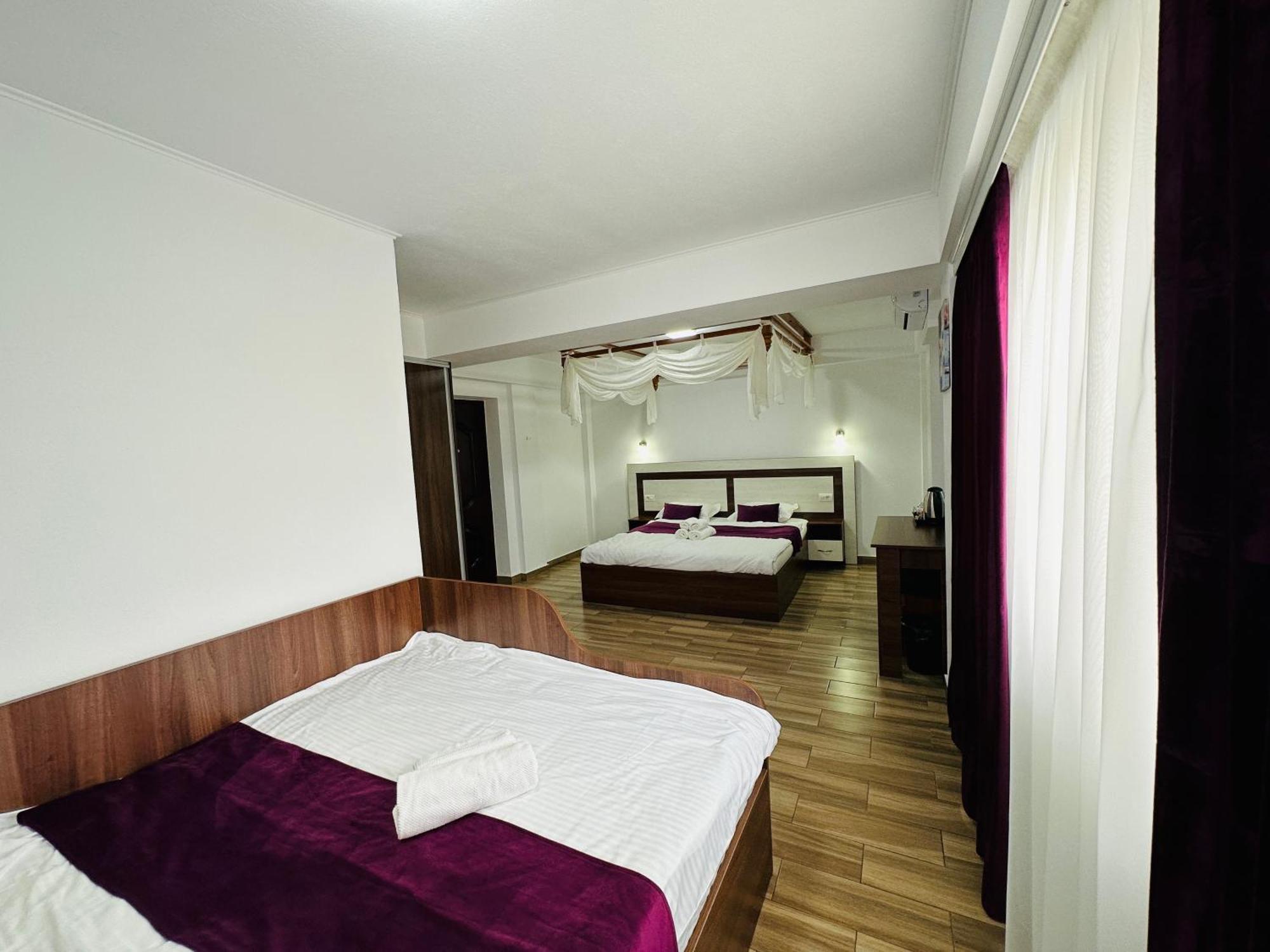 Casa Barina Costinesti Hotel Exterior photo